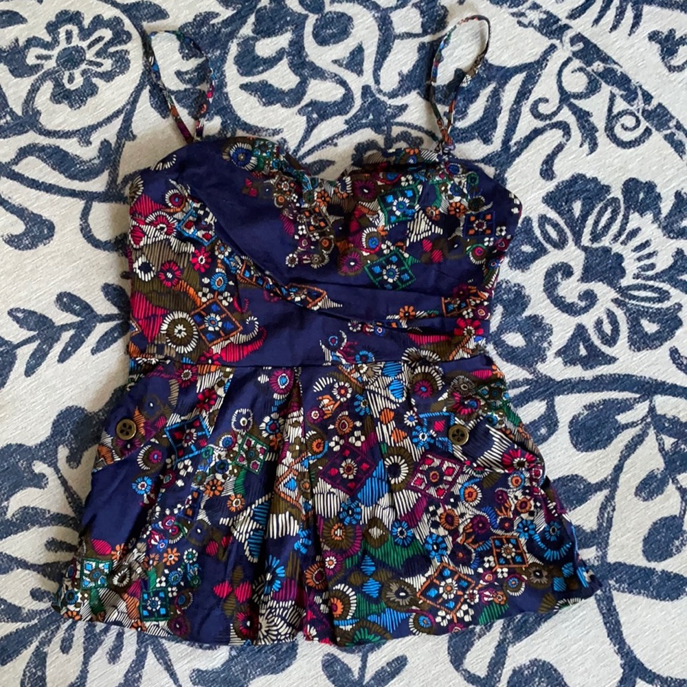 Anthropologie Fei top size 6